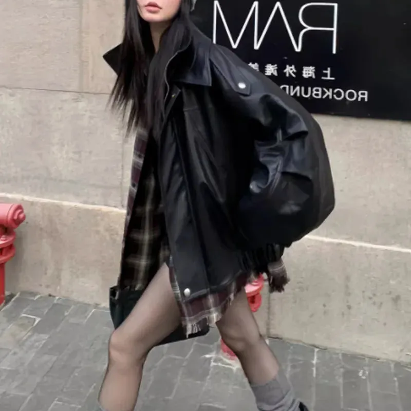 cold weather outfits Joskaa Women's Vintage Loose-Fit Black Leather Jacket American Style Biker Top High-End Feel For Autumn 2024 New Arrival